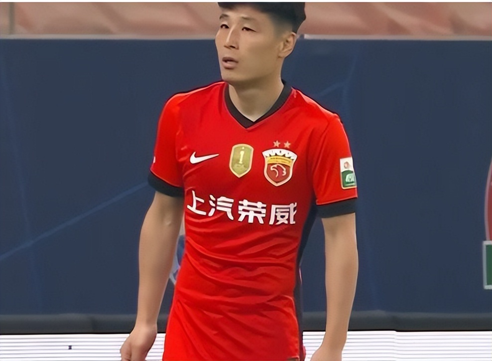 曼城打破进球荒，武磊球迷集体高唱助威！的简单介绍
